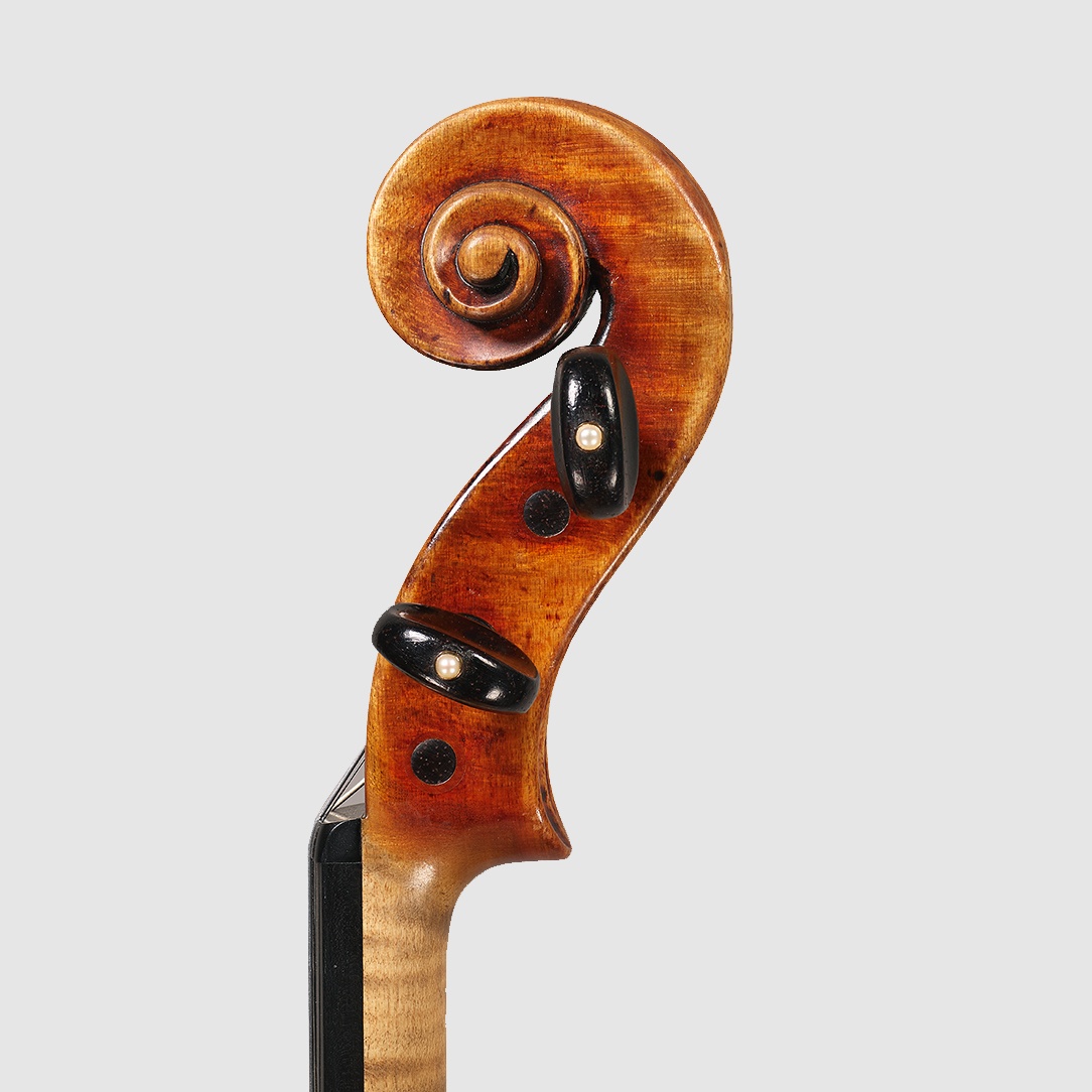 1722 De Chaponay Stradivari scroll left